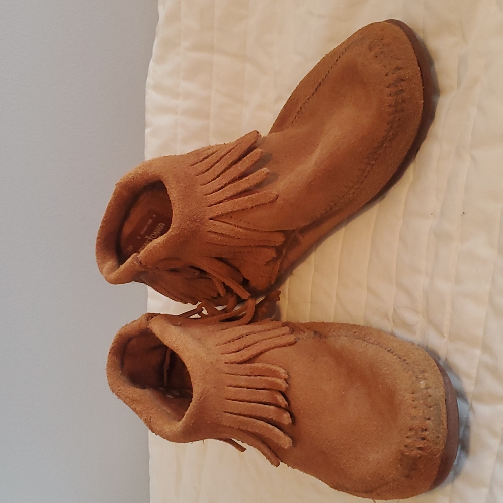 Minnetonka Moccassins